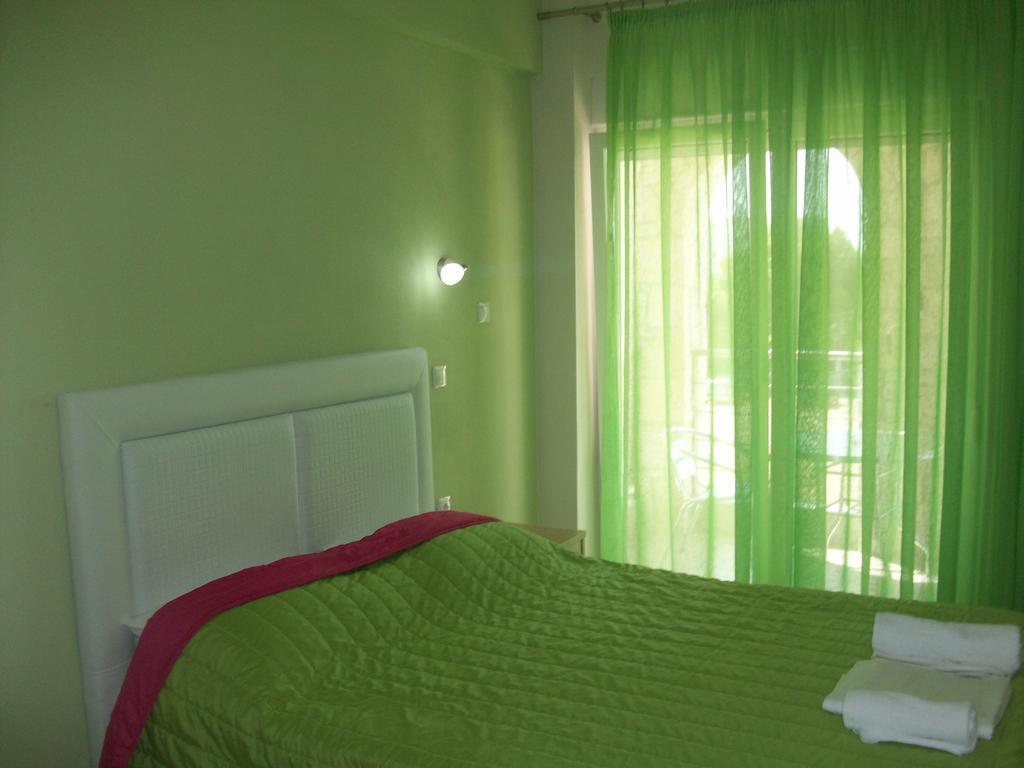 Mavridis Rooms 尼基季 客房 照片