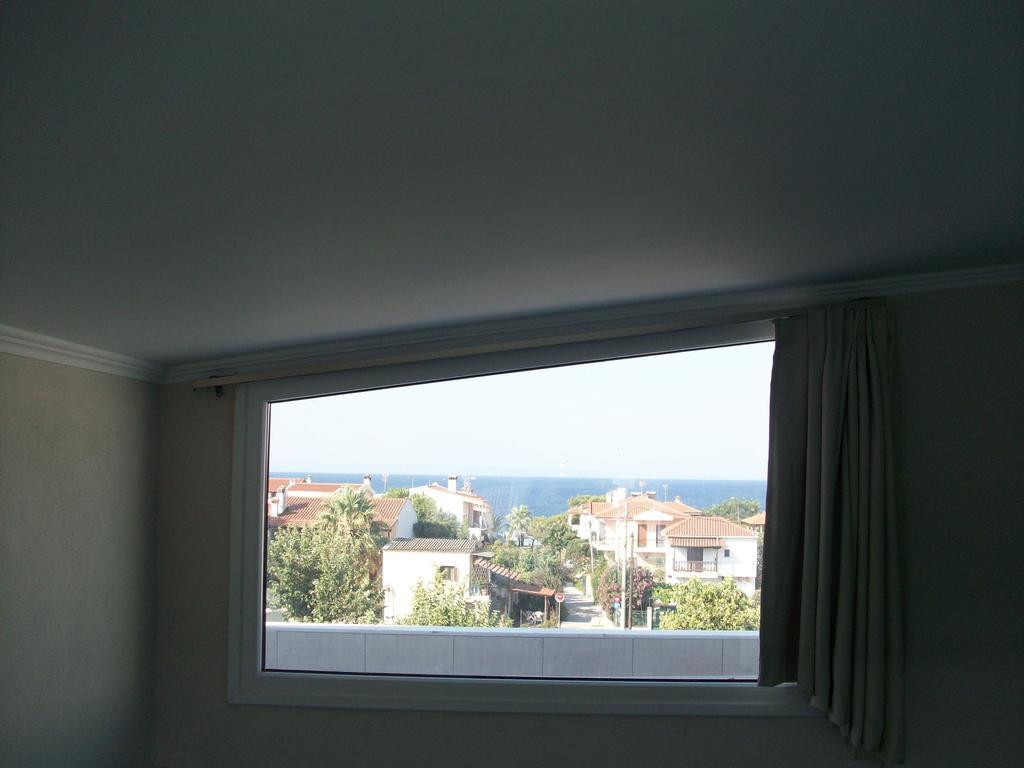 Mavridis Rooms 尼基季 客房 照片