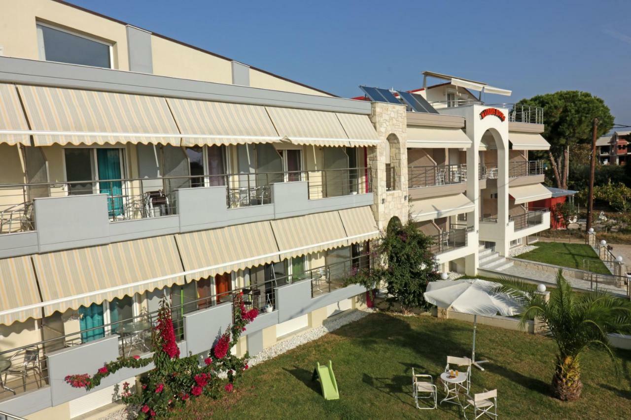 Mavridis Rooms 尼基季 外观 照片