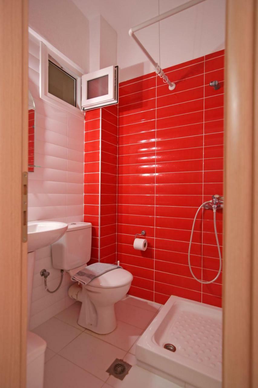 Mavridis Rooms 尼基季 外观 照片
